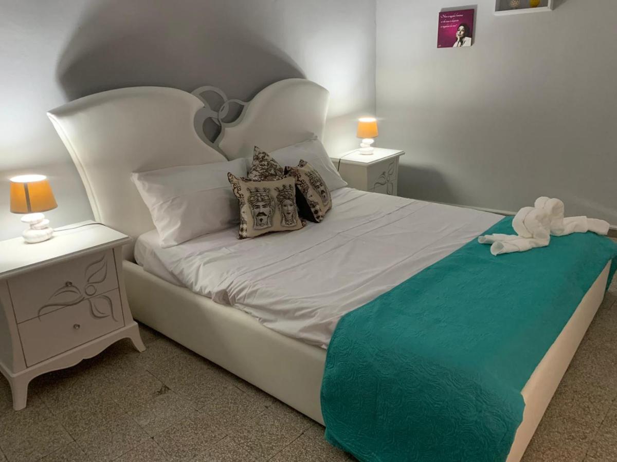 La Casetta Appartement Termini Imerese Buitenkant foto